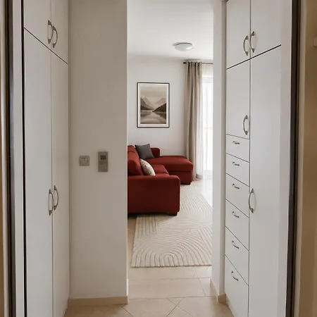 Apartman Maestral *